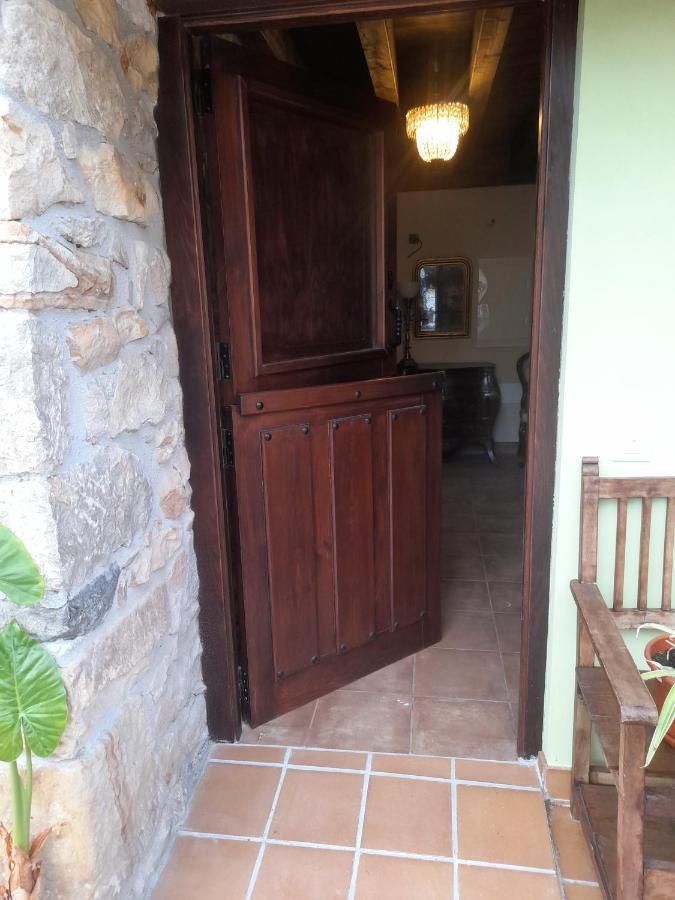 La Posada Del Canario Onís Buitenkant foto