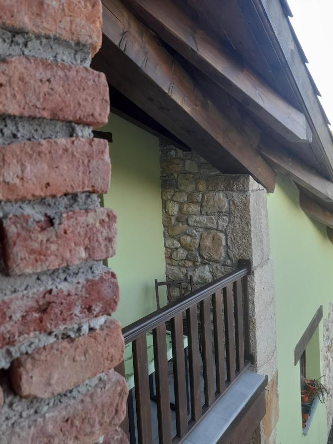 La Posada Del Canario Onís Buitenkant foto