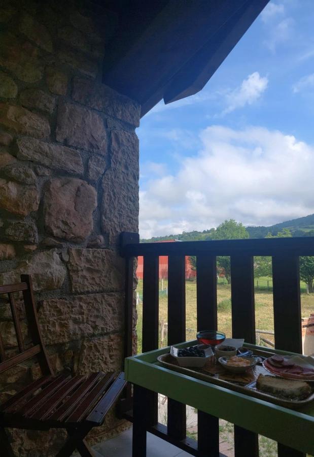 La Posada Del Canario Onís Buitenkant foto